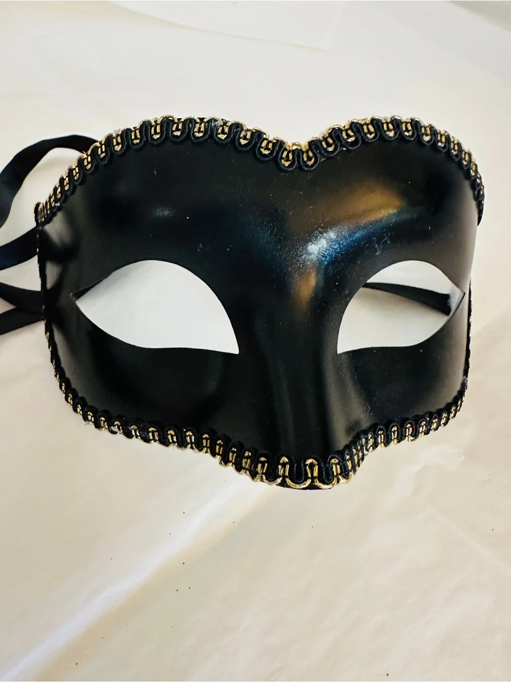 Black Venetian Masquerade Mask with Gold Trim NWOT